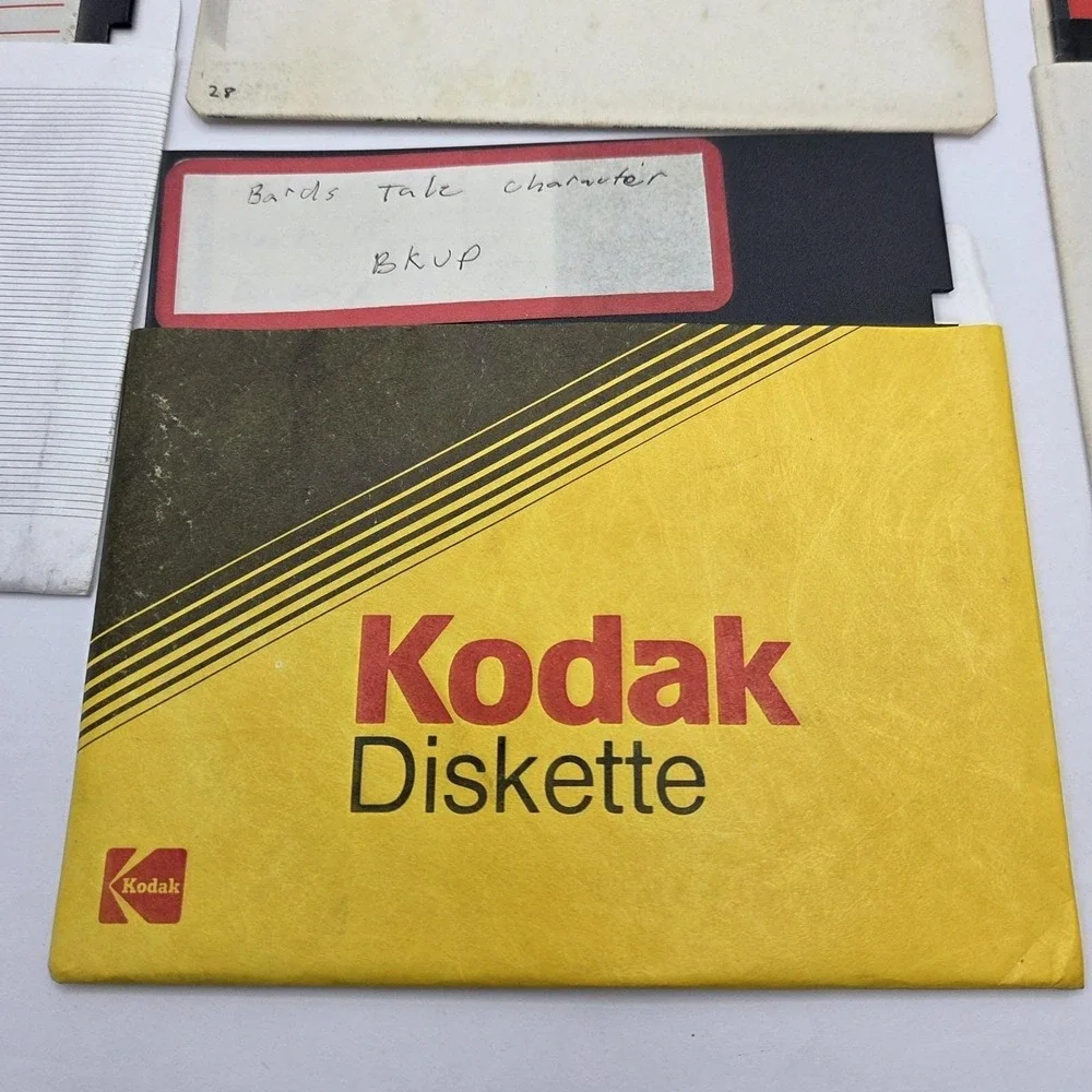 The Bard's Tale I II Vintage Computer RPG 7 Disk 5.25 Floppy Lot Untested